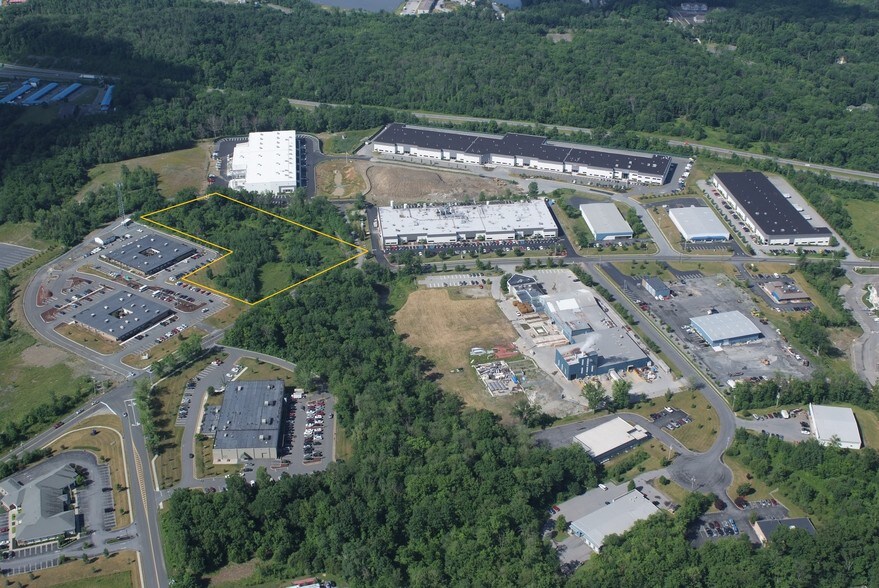 103 Tower Dr, Middletown, NY à louer - Aérien – Image 2 sur 3