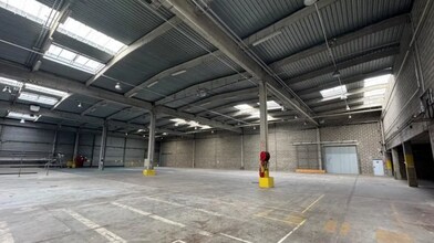 Local d’activités dans Sucy-en-Brie à louer Photo intérieure– Image 2 sur 4