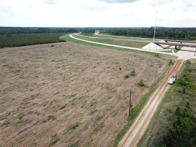 U.S. 59, Diboll, TX à vendre - Photo de l’immeuble – Image 3 sur 13