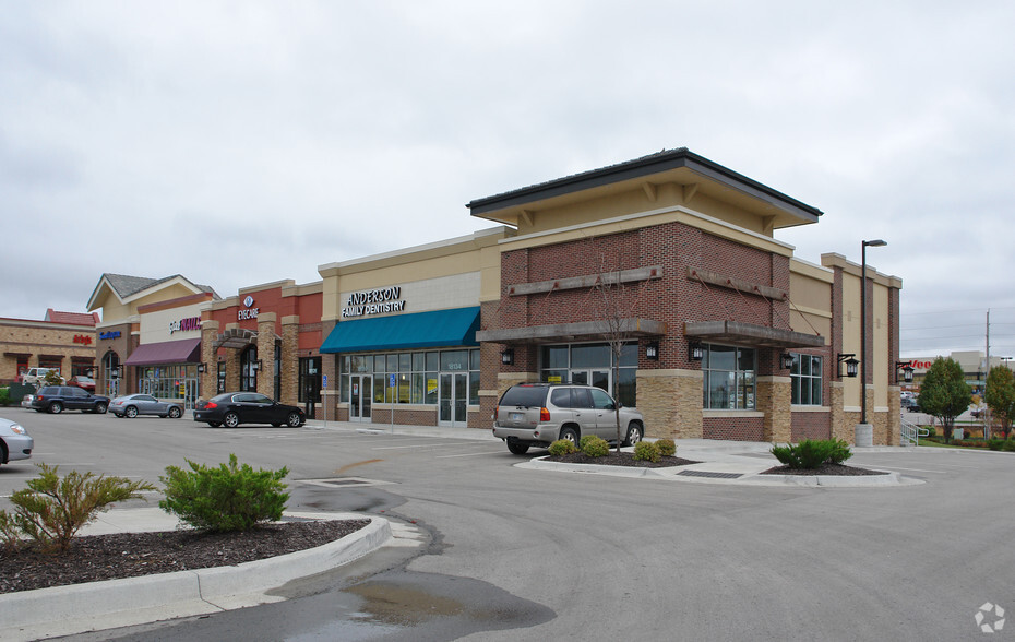 18110-18134 W 119th St, Olathe, KS à louer - Photo de l’immeuble – Image 1 sur 6