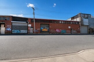 Plus de détails pour 585 Meserole St, Brooklyn, NY - Industriel/Logistique à vendre