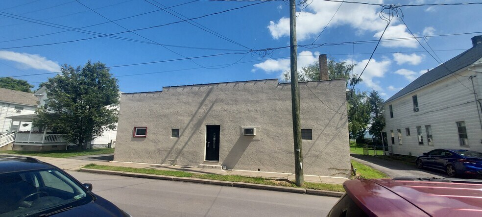 66-68 Plymouth St, Edwardsville, PA à vendre - Photo de l’immeuble – Image 2 sur 14
