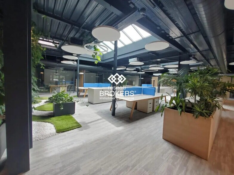 Bureau dans Epagny Metz-Tessy à louer - Photo intérieure – Image 1 sur 12