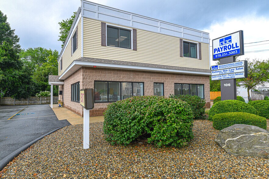 106 Tyngsboro Rd, North Chelmsford, MA à vendre - Photo de l’immeuble – Image 3 sur 23