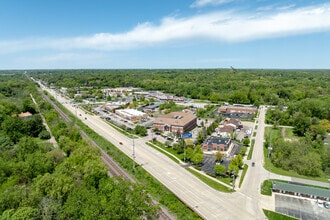 912 Northwest Hwy, Fox River Grove, IL - VUE AÉRIENNE  vue de carte