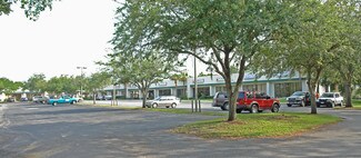 Plus de détails pour 1560-1582 N Meadowcrest Blvd, Crystal River, FL - Local commercial à louer