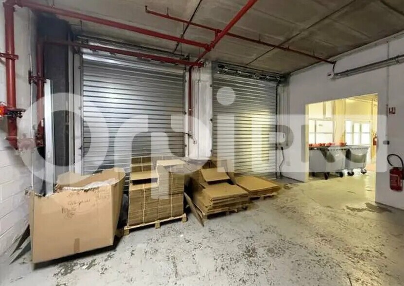 Industriel/Logistique dans Villejust à louer - Photo intérieure – Image 2 sur 4