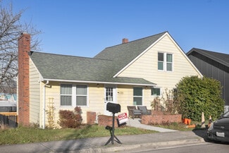 Plus de détails pour 133 SW 2nd St, Troutdale, OR - Bureau/Local commercial à louer