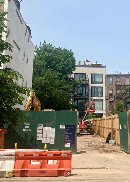 71 Quincy St, Brooklyn, NY à vendre - Photo de l’immeuble – Image 2 sur 9