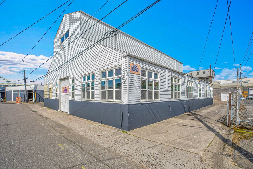 679-687 N Thompson St, Portland, OR à louer - Photo de l’immeuble – Image 2 sur 21