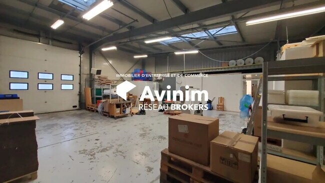 Plus de détails pour Industriel/Logistique à louer