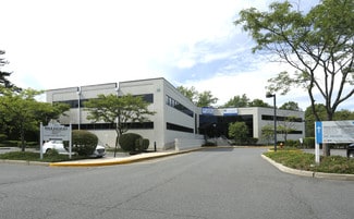 Plus de détails pour 42 Throckmorton Ln, Old Bridge, NJ - Bureau, Bureau/Médical à louer