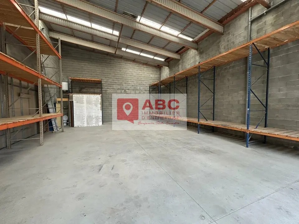 Local d’activités dans Thézan-lès-Béziers à louer Photo intérieure– Image 1 sur 10