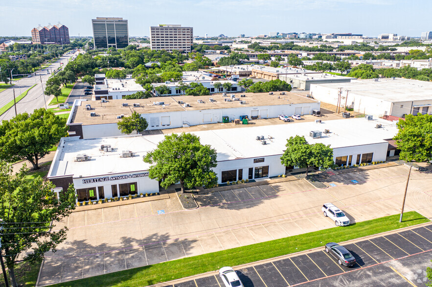 13720 Midway Rd, Farmers Branch, TX à louer - Photo de l’immeuble – Image 3 sur 3