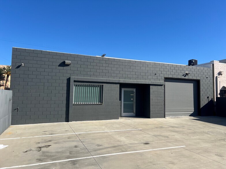 1160 N Las Palmas Ave, Los Angeles, CA à louer - Photo de l’immeuble – Image 3 sur 10