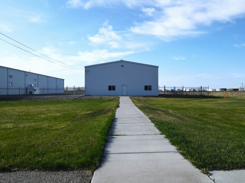 1202 E Railroad St, Laurel, MT à louer - Photo de l’immeuble – Image 3 sur 7