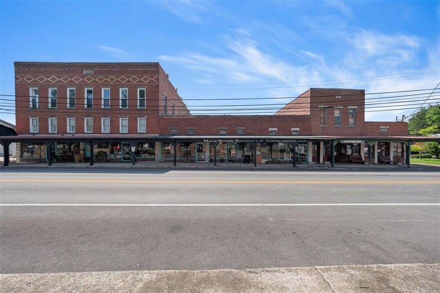 131 N Main St, Smiths Grove, KY à vendre - Photo principale – Image 1 sur 32