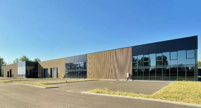 Plus de détails pour 317 Rue Du Vauzel, Ambérieux - Industriel/Logistique à louer