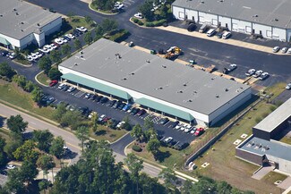 Plus de détails pour 2401 Brentwood Rd, Raleigh, NC - Local d'activités à louer