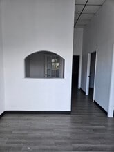 6160 Ulmerton Rd, Clearwater, FL à louer Photo intérieure– Image 1 sur 11