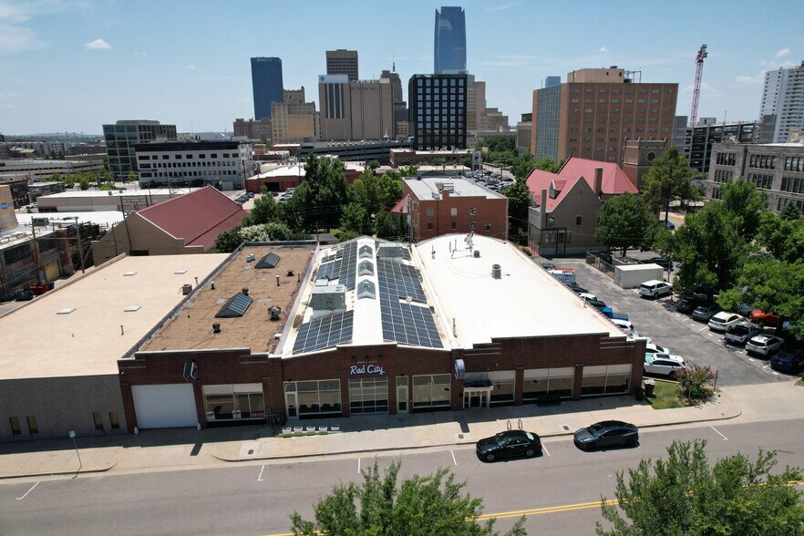 118 NW 8th St, Oklahoma City, OK à louer - Photo de l’immeuble – Image 2 sur 8