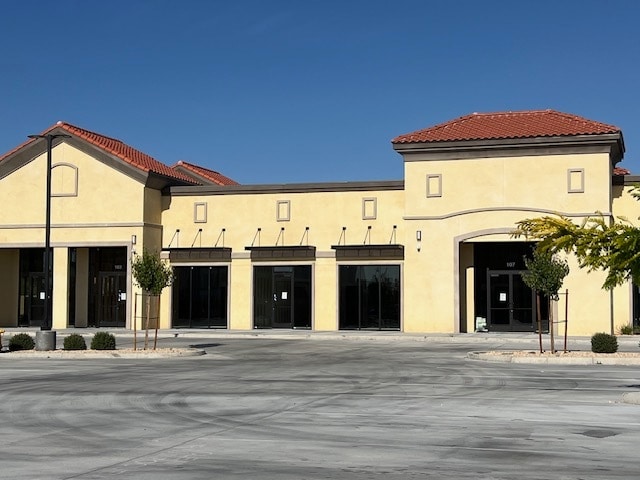 43144 10th St W, Lancaster, CA à louer - Photo principale – Image 1 sur 4
