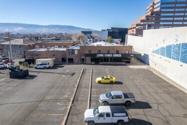 445 S Virginia St, Reno, NV à vendre - Photo de l’immeuble – Image 2 sur 3