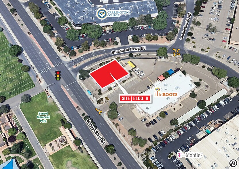 1111 Menaul Blvd NE, Albuquerque, NM à vendre - Photo de l’immeuble – Image 3 sur 8