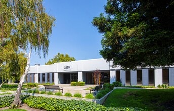 2225 Martin Ave, Santa Clara, CA à louer Photo intérieure– Image 2 sur 6