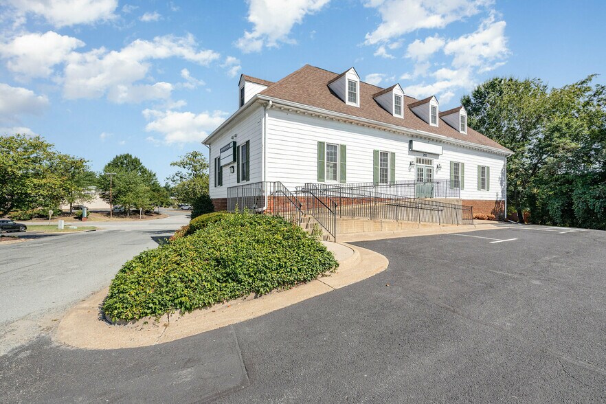 292-294 Garrisonville Rd, Stafford, VA à louer - Photo de l’immeuble – Image 3 sur 4