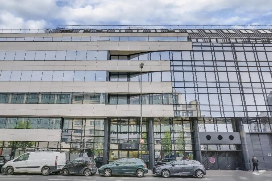 Bureau dans Levallois-Perret à louer - Photo de l’immeuble – Image 2 sur 7