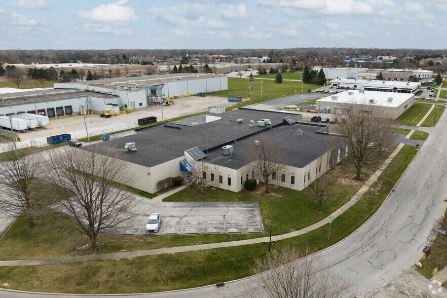 1135-1145 Corporate Dr, Holland, OH à louer - Aérien – Image 2 sur 14