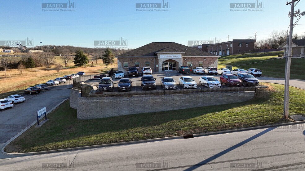 575 Blues Lake Pkwy, Rolla, MO à louer - Photo de l’immeuble – Image 1 sur 28