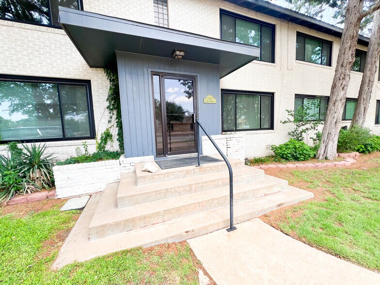 1306 W Wall St, Midland, TX à vendre - Photo de l’immeuble – Image 2 sur 34