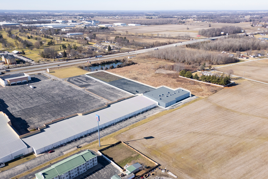 357 Tanger Blvd, Seymour, IN à vendre - Photo de l’immeuble – Image 3 sur 17