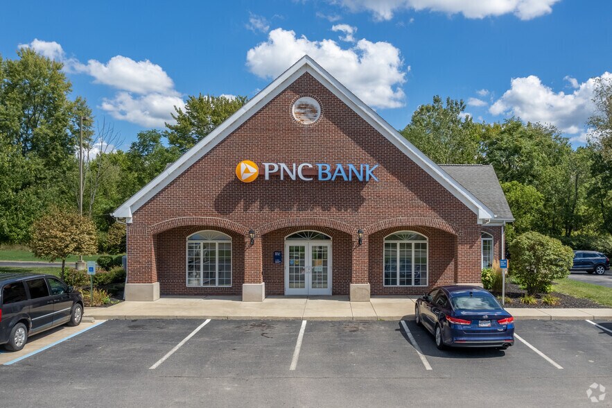 151 S Meridian Rd, Youngstown, OH à vendre - Photo principale – Image 1 sur 16