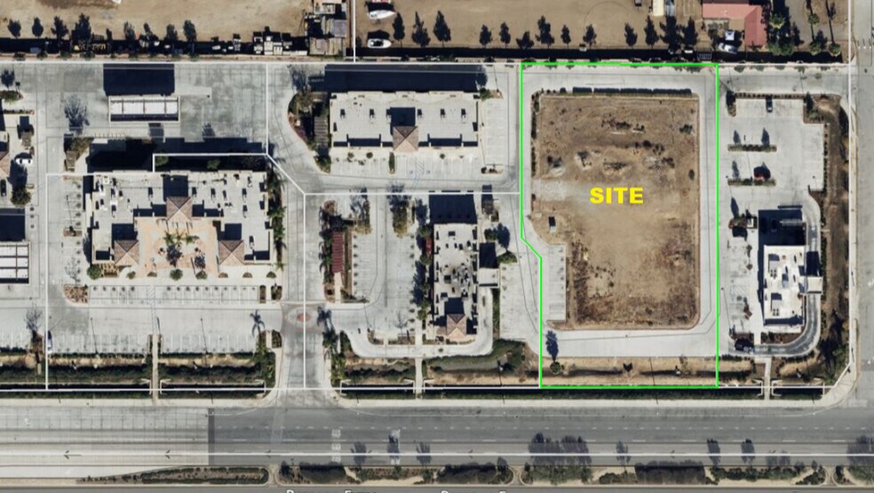 780 Ramona Expressway, Perris, CA à louer - Photo de l’immeuble – Image 2 sur 4