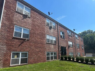 Plus de détails pour 45 Quentin Ave, New Brunswick, NJ - Logement à vendre