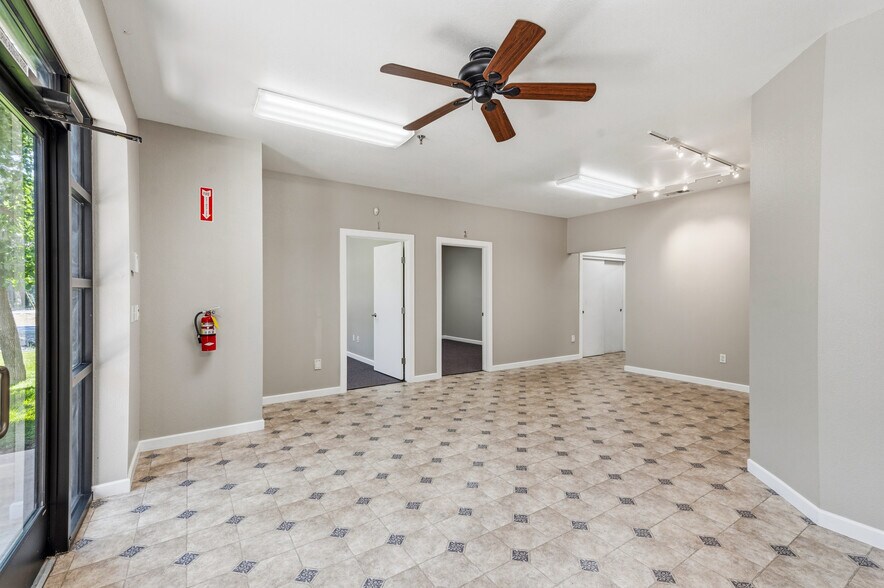 17278-17310 Cattle Dr, Penn Valley, CA à louer - Photo de l’immeuble – Image 3 sur 35