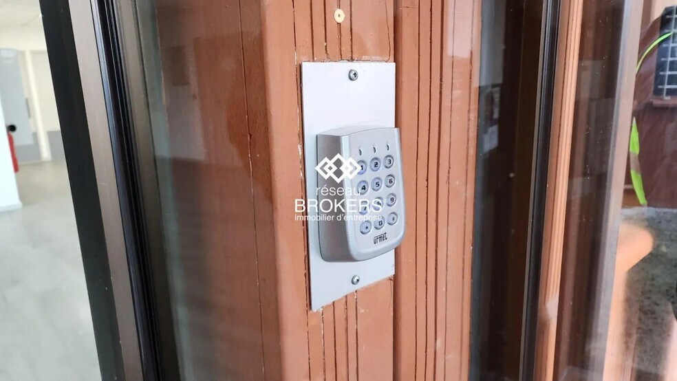 Bureau dans Colomiers à louer - Photo de l’immeuble – Image 1 sur 12