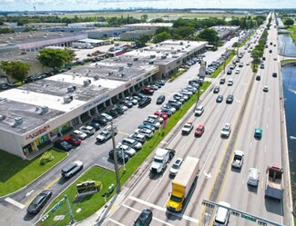 Plus de détails pour 15905-16095 NW 57th Ave, Miami Lakes, FL - Local commercial à louer