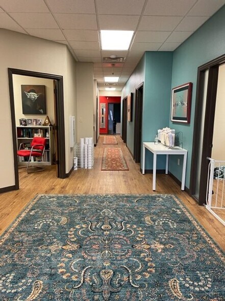 218 Maverick St, San Antonio, TX à louer - Photo intérieure – Image 2 sur 10
