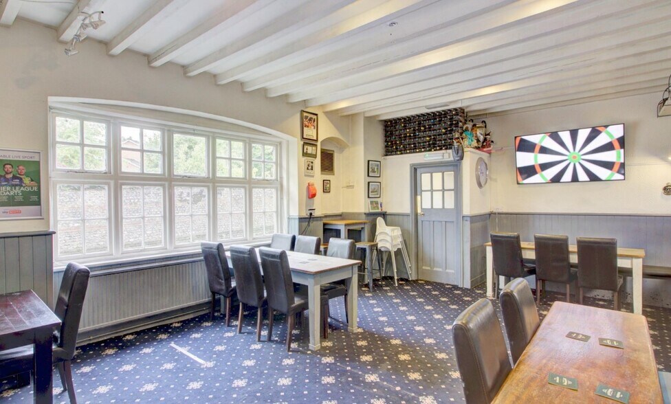Milborne St Andrew, Blandford Forum à vendre - Photo intérieure – Image 3 sur 5