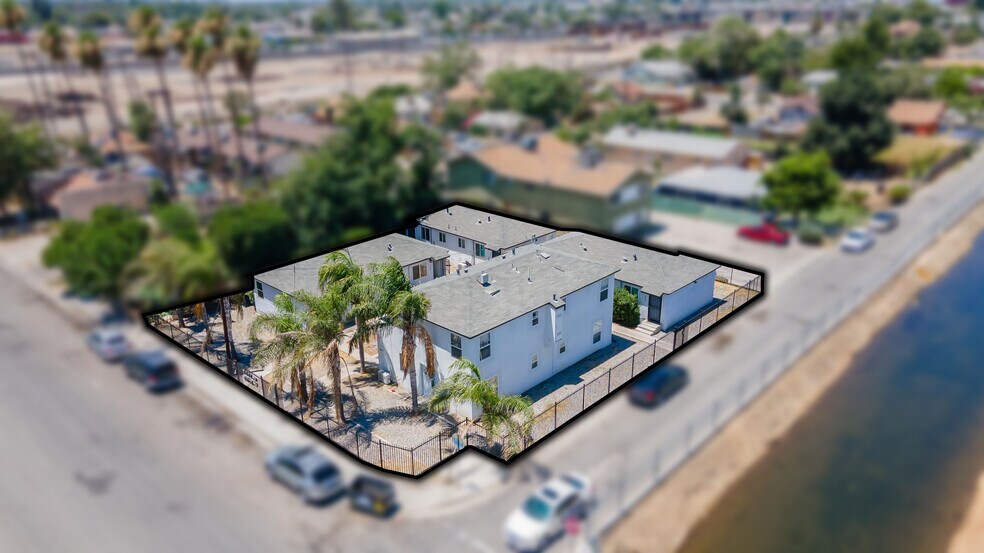 1018 Miller St, Bakersfield, CA à vendre - Photo de l’immeuble – Image 2 sur 8