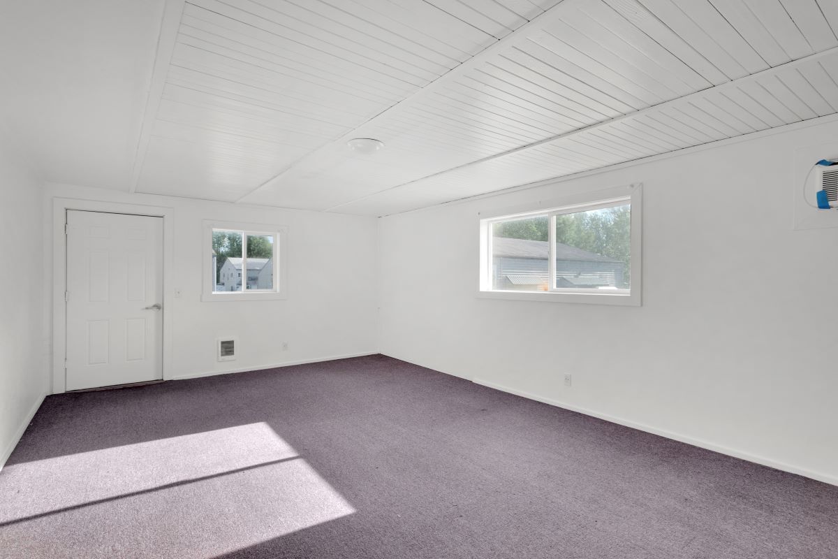 3904-3922 W 1st Ave, Eugene, OR à louer Photo de l’immeuble– Image 1 sur 14