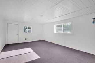 3904-3922 W 1st Ave, Eugene, OR à louer Photo de l’immeuble– Image 1 sur 14