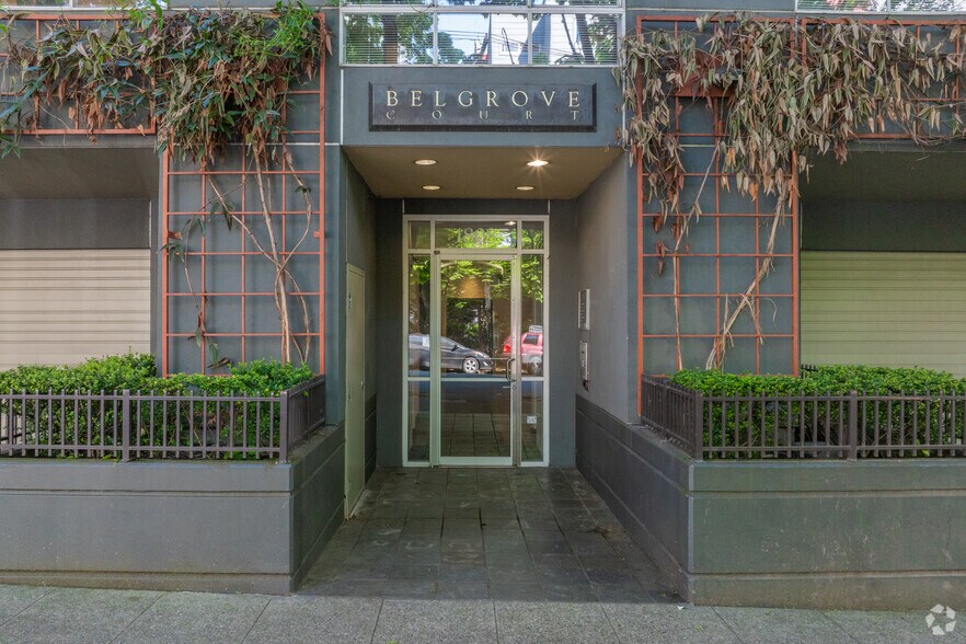 1808 Bellevue Ave, Seattle, WA à louer - Photo de l’immeuble – Image 3 sur 7