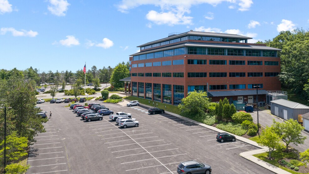2 Gannett Dr, South Portland, ME à louer - Photo de l’immeuble – Image 2 sur 30