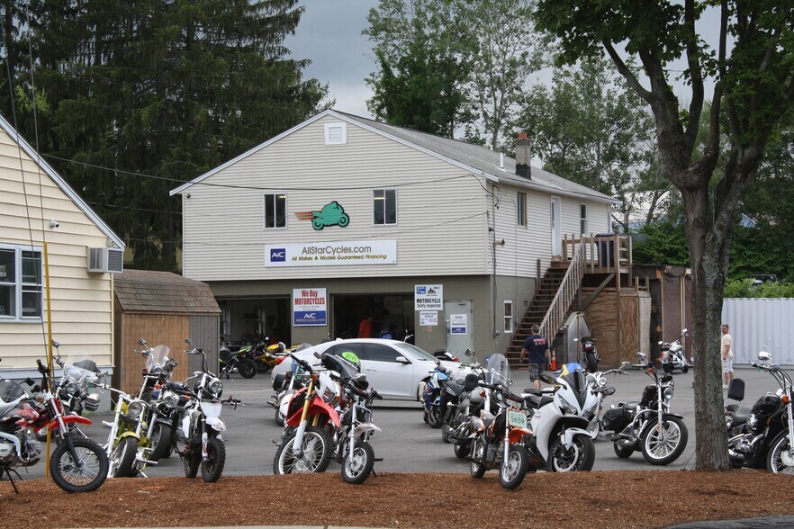 5 Mill St N, Marlborough, MA à louer - Photo principale – Image 1 sur 2