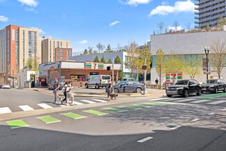 Plus de détails pour 1625 Wilson Blvd, Arlington, VA - Local commercial à vendre